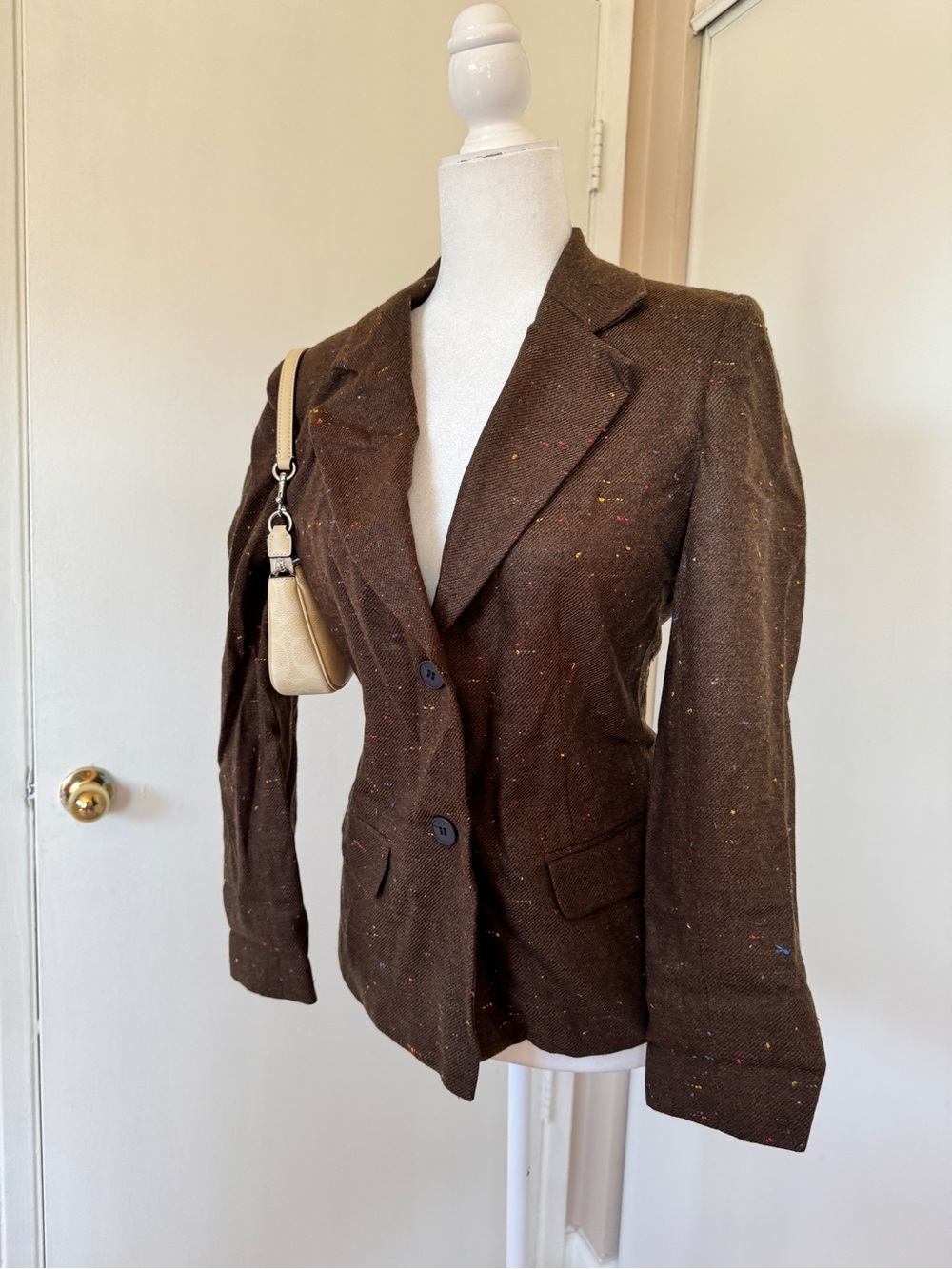 Tailored Brown Tweed Blazer with Fleck Detail